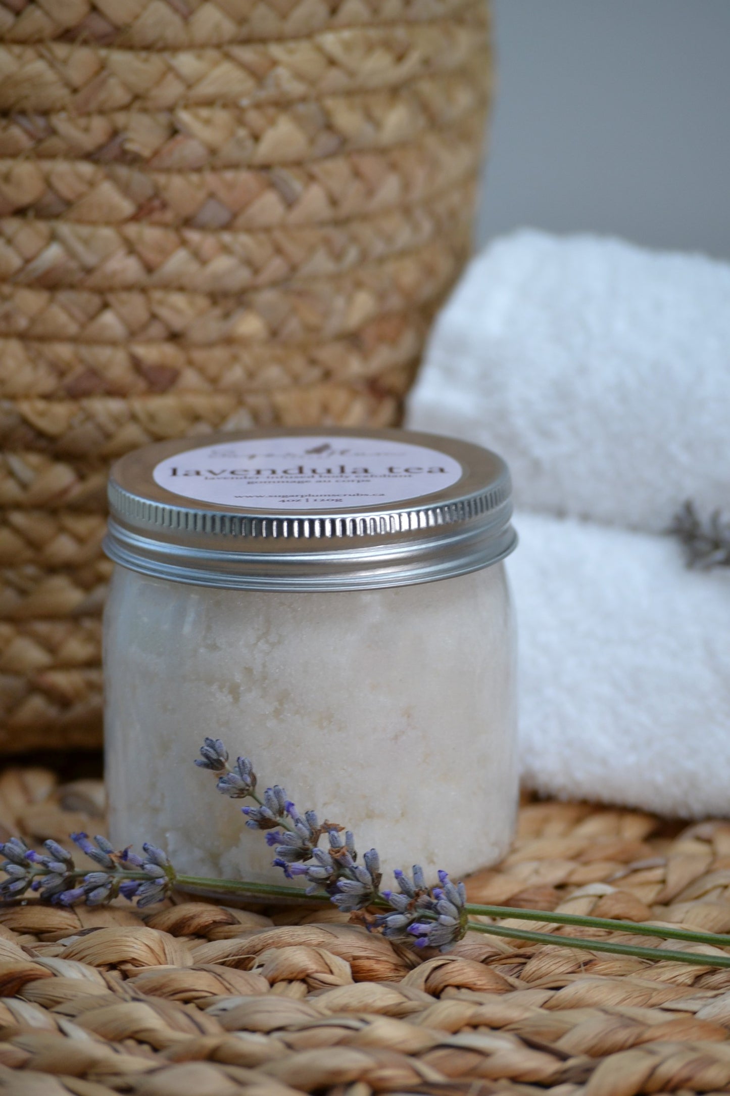 Lavendula Tea - Lavender and Tea Tree Exfoliating Body Scrub